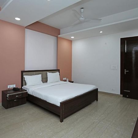 Spot On 74347 Satyam Bhawan Hotell Puri Eksteriør bilde